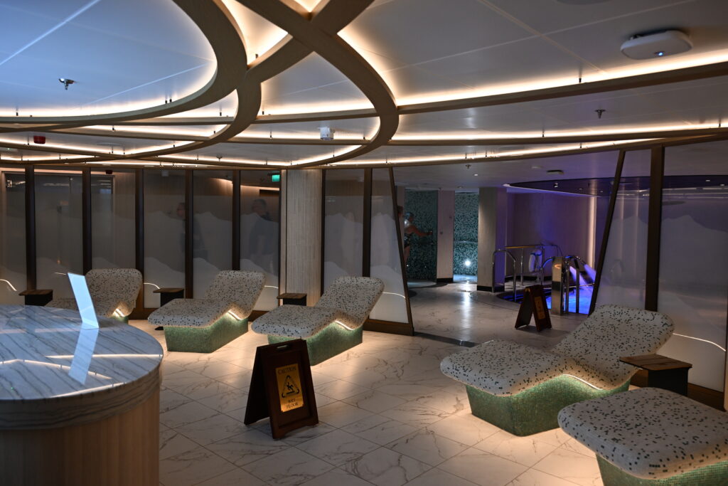 Why Cruises are Great for Solo Travelers